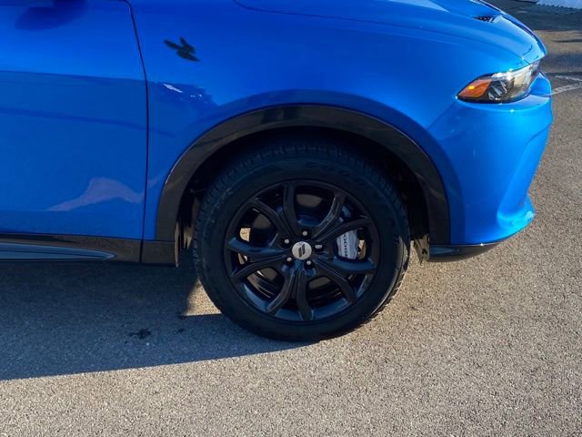 Used 2024 Dodge Hornet R/T w/ R/T Blacktop Package image 10