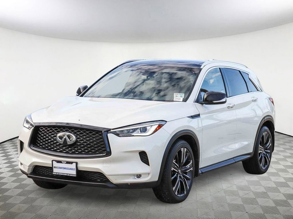 Used 2022 INFINITI QX50 Luxe w/ Appearance Package image 3