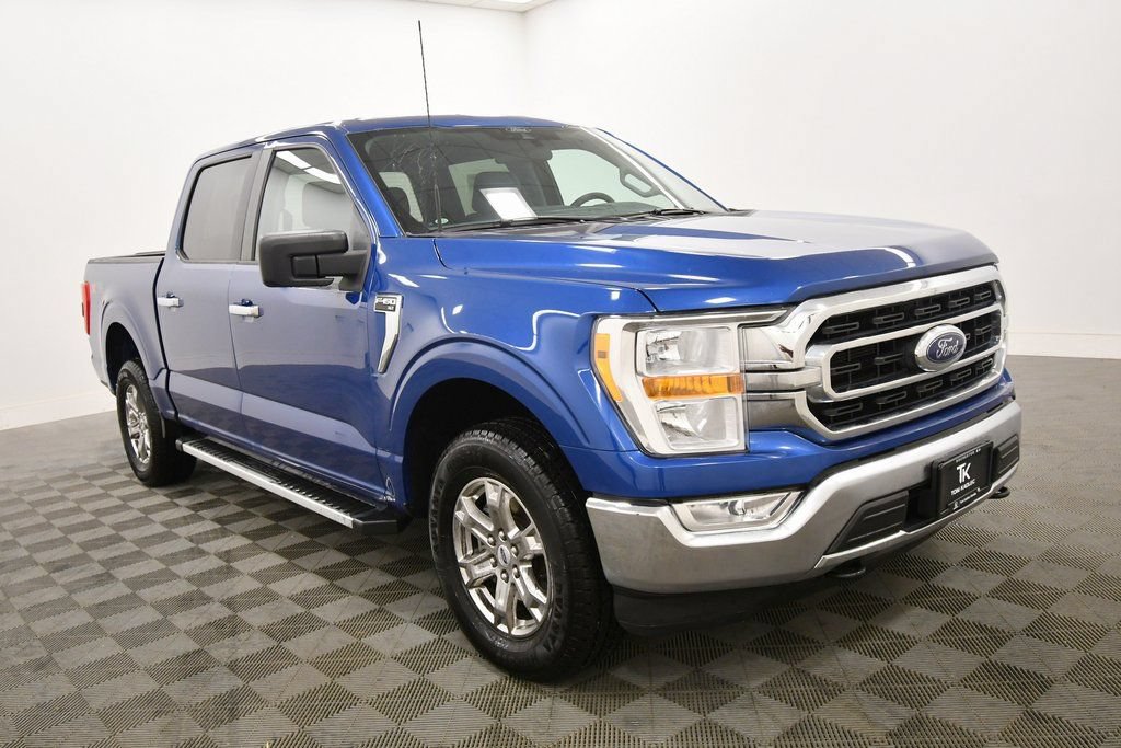 Used 2022 Ford F150 XLT w/ XTR Package AWD/4WD image 9