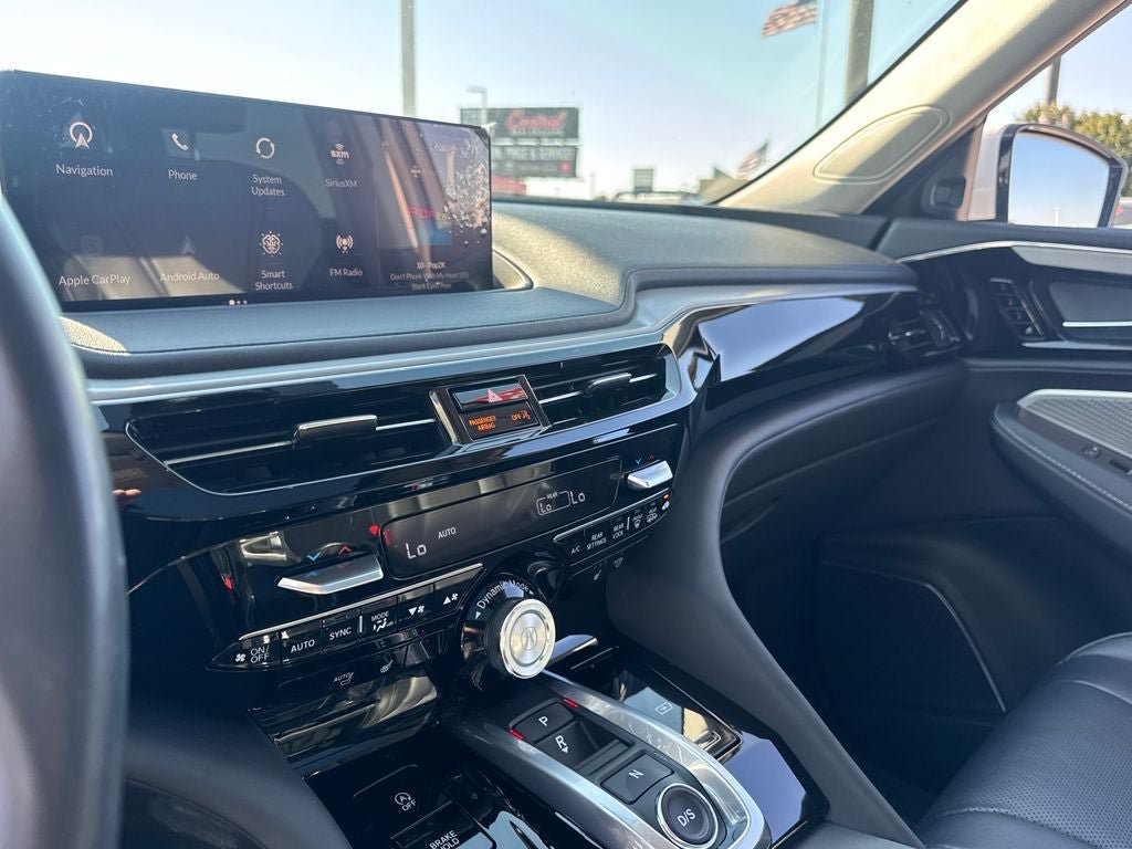 Used 2023 Acura MDX w/ Technology Package FWD image 24