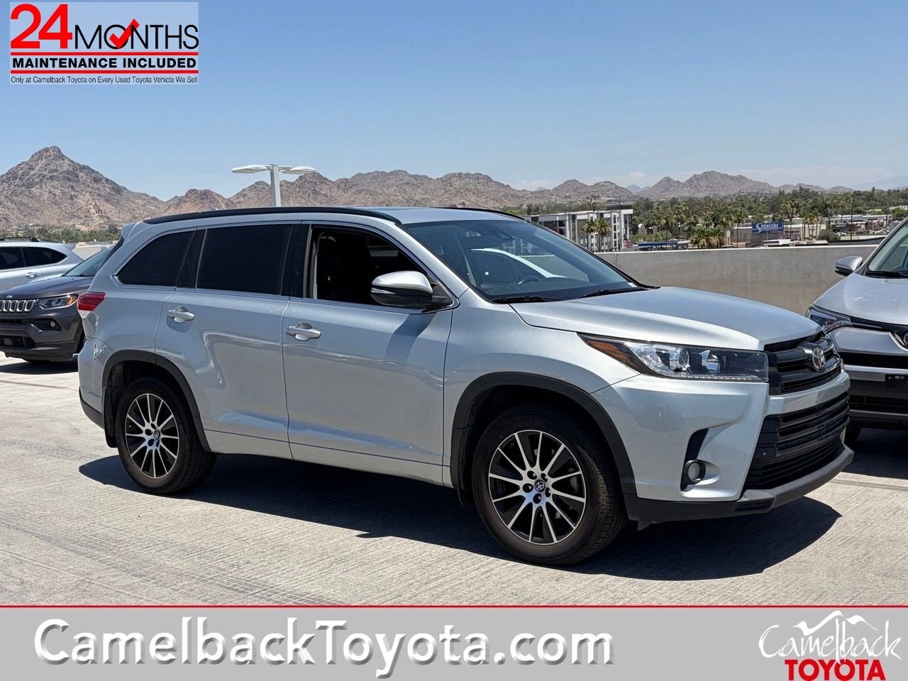 Used 2017 Toyota Highlander SE AWD/4WD image 1