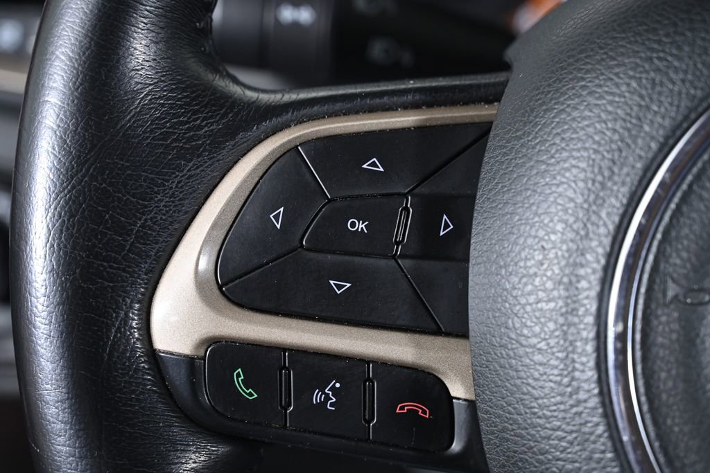 Used 2015 Jeep Renegade Latitude image 15