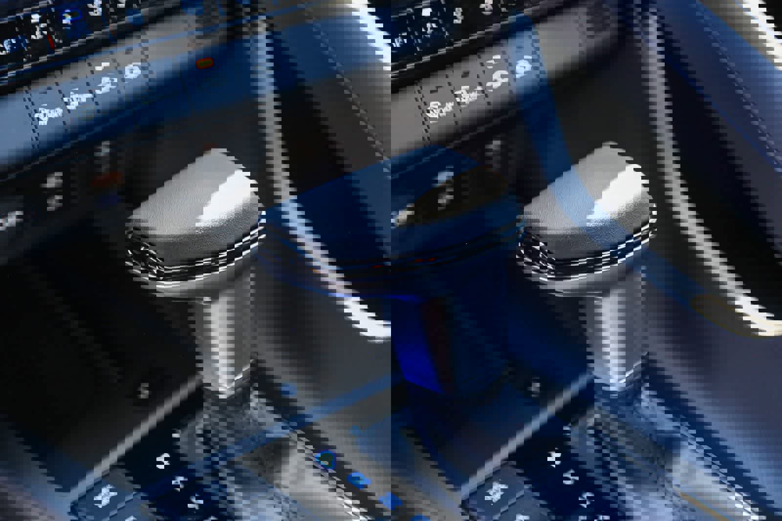 New 2025 Hyundai Elantra Sport image 22