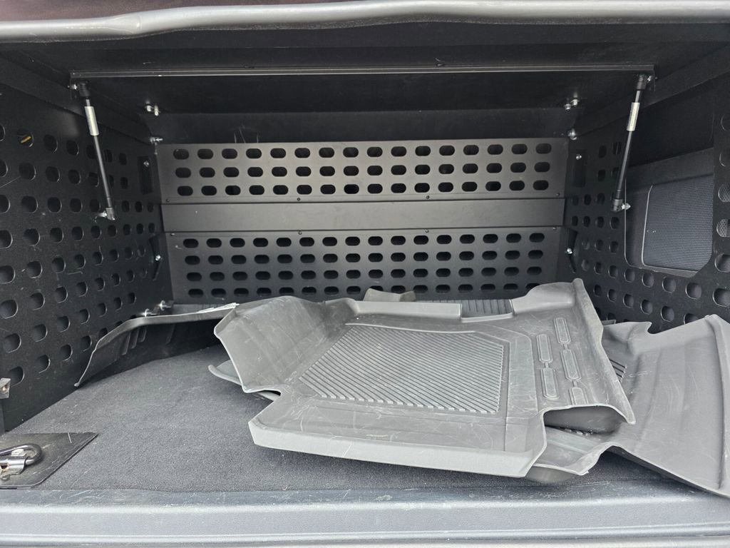 Used 2022 Ford Bronco Badlands image 15