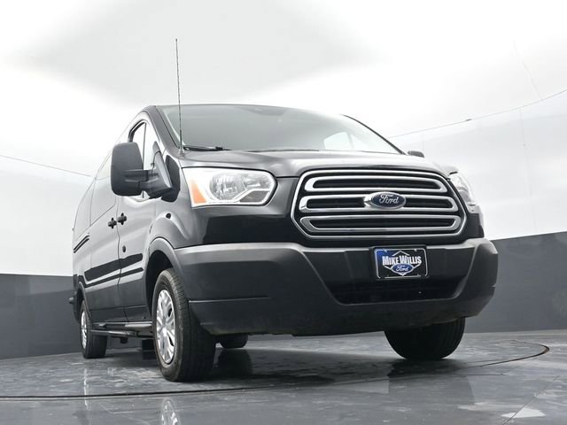 Certified 2019 Ford Transit 350 XLT image 18
