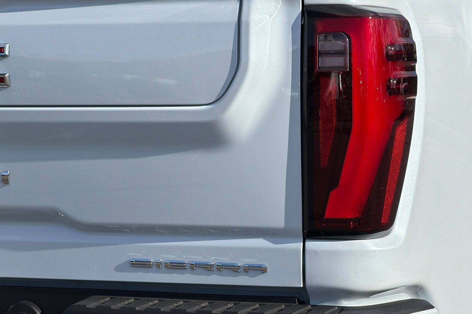 New 2026 GMC Sierra 3500 Denali w/ Denali Reserve Package AWD/4WD image 30
