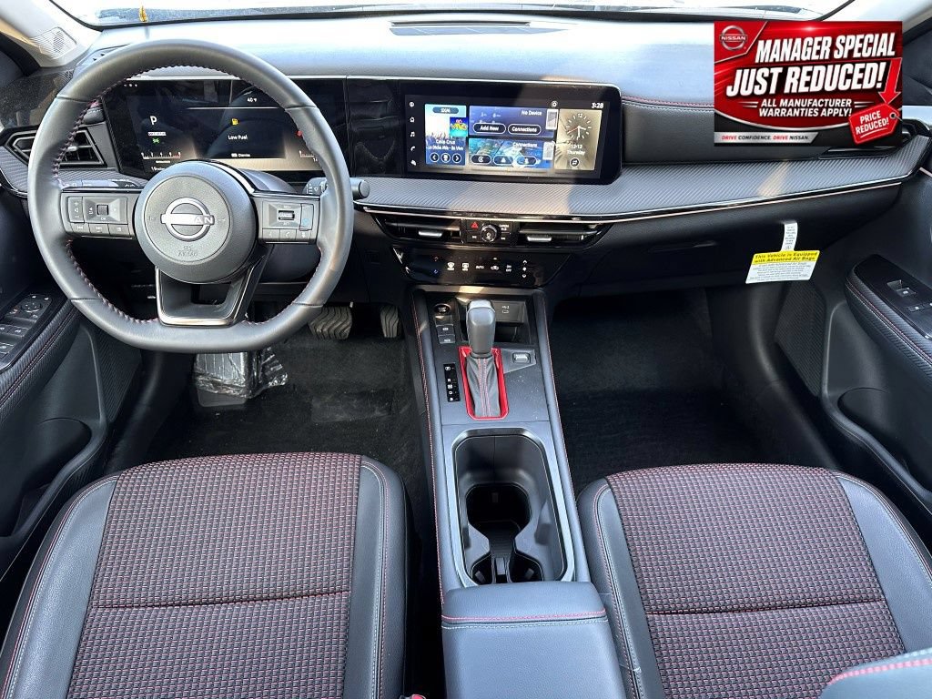 New 2025 Nissan Kicks SR w/ Illumination Package AWD/4WD image 13