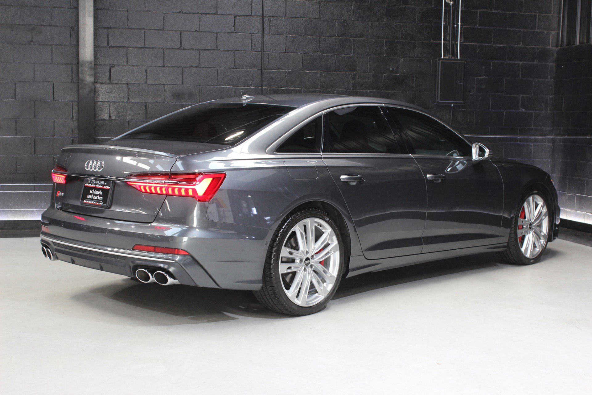 Used 2023 Audi S6 Prestige image 14