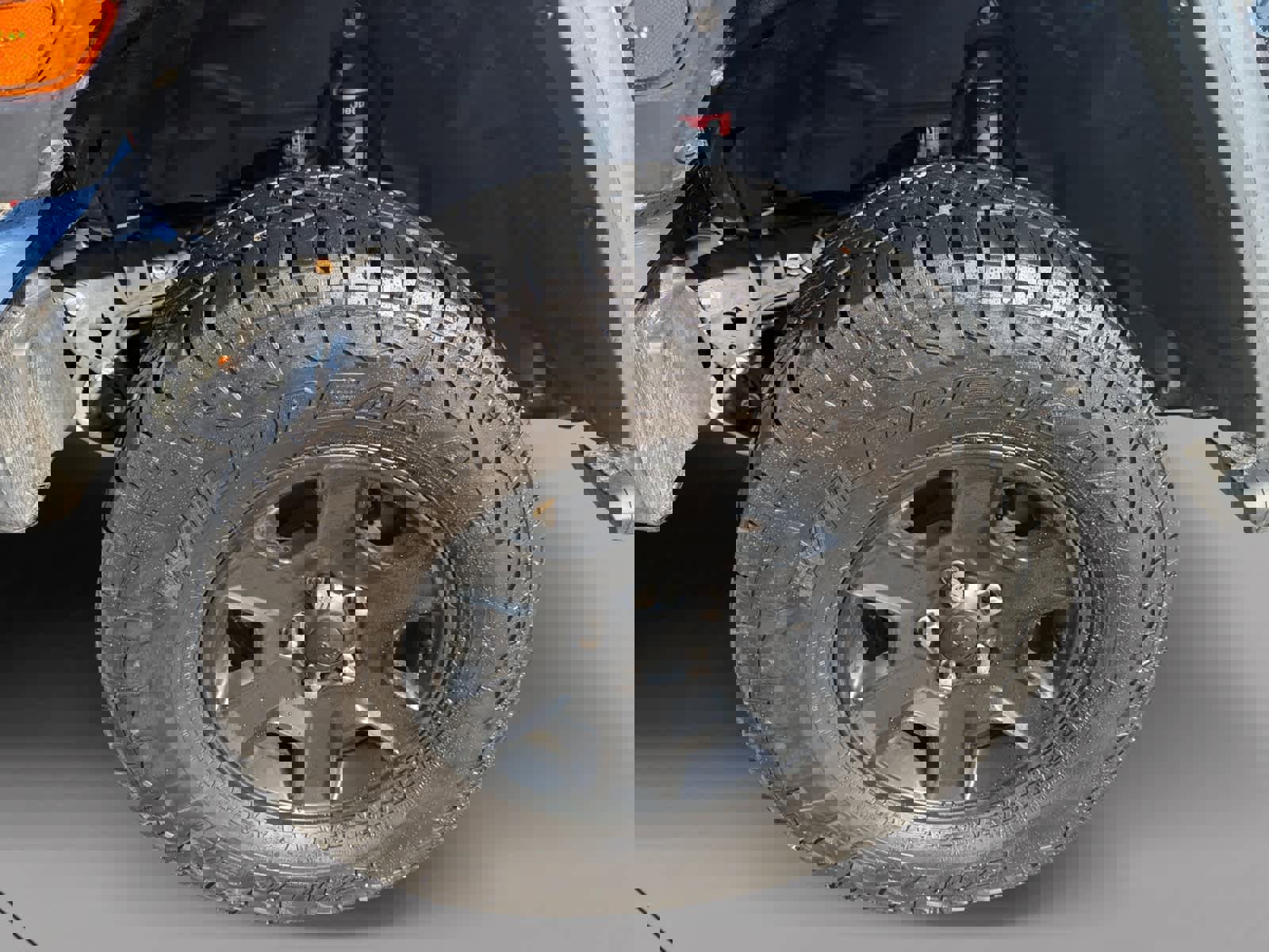 Used 2022 Jeep Gladiator Mojave w/ Cold Weather Group image 7