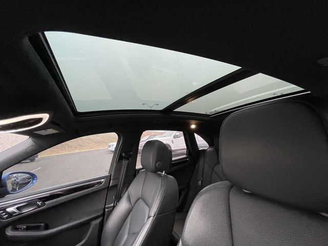 Used 2021 Porsche Macan S image 19
