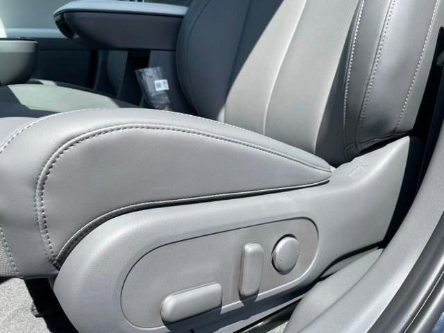 New 2025 Hyundai Ioniq 5 SEL RWD image 19