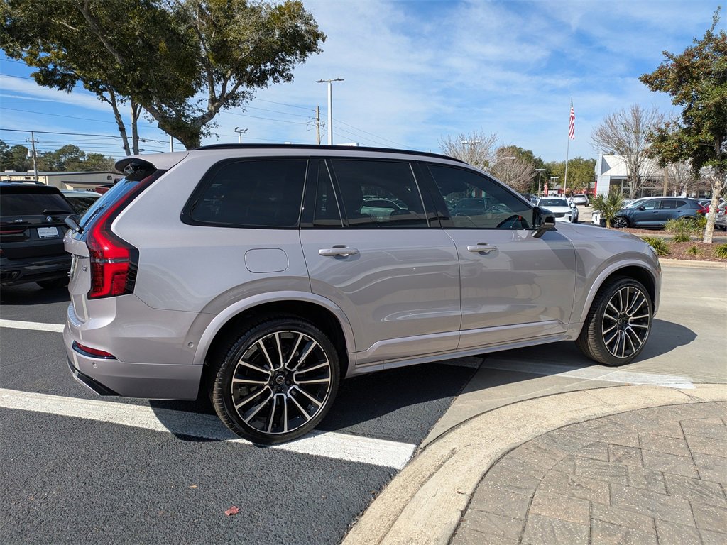 Used 2026 Volvo XC90 B6 Ultra w/ Lounge Package image 6