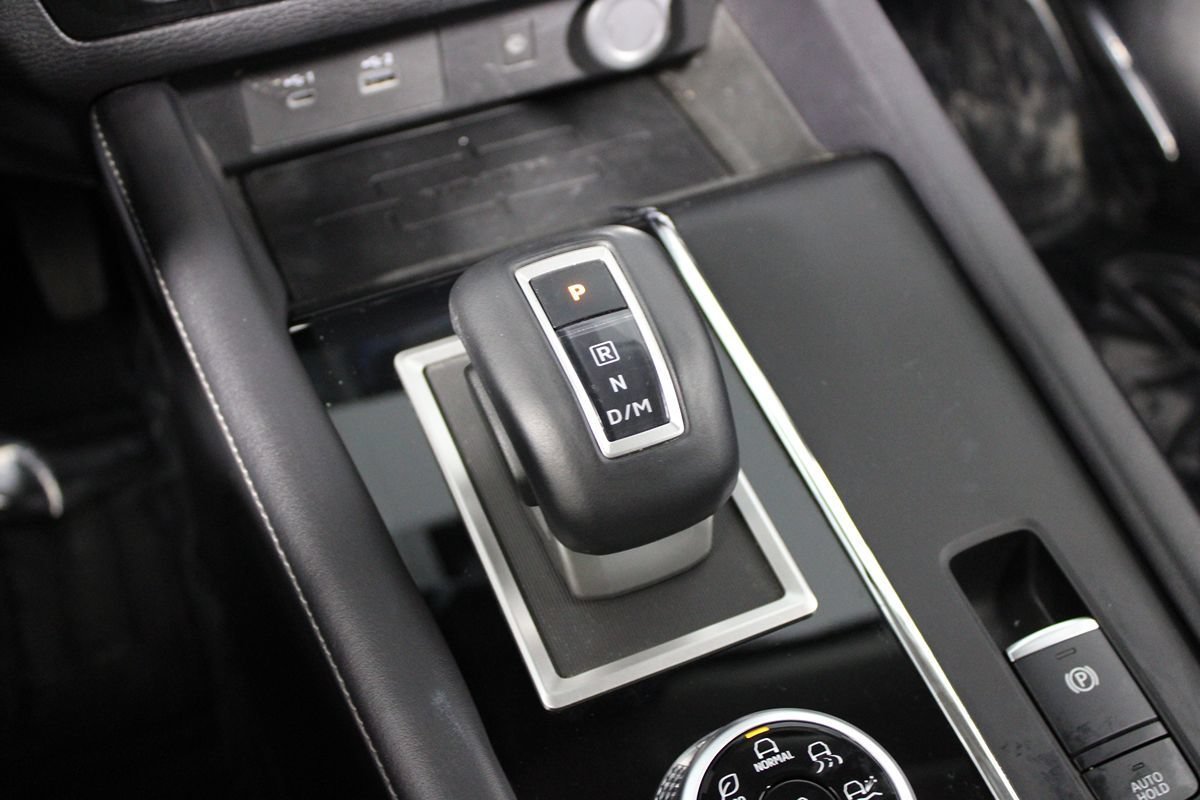 Used 2024 Mitsubishi Outlander SE Black Edition FWD image 28