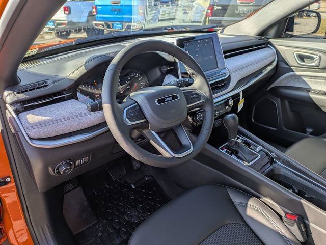 New 2026 Jeep Compass Latitude AWD/4WD image 29