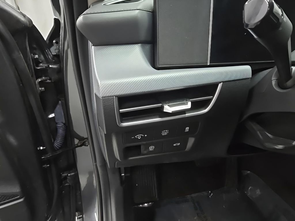 Certified 2025 Hyundai Sonata SEL image 11