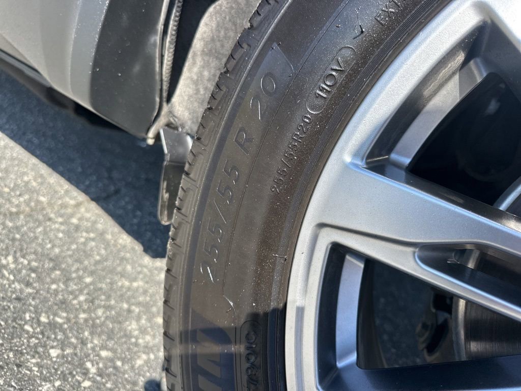 Used 2025 Ford Explorer Platinum image 36