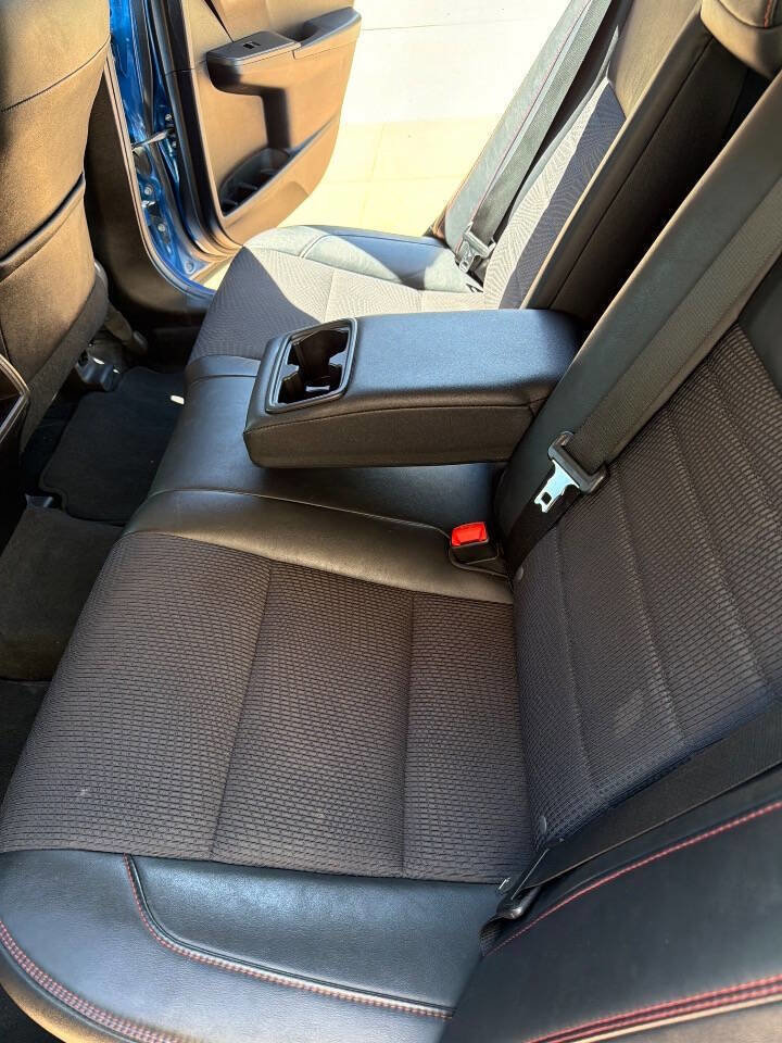 Used 2017 Toyota Camry SE FWD image 15