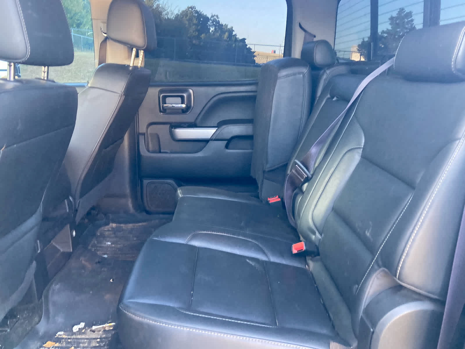 Used 2017 Chevrolet Silverado 2500 LT w/ Midnight Edition AWD/4WD image 5