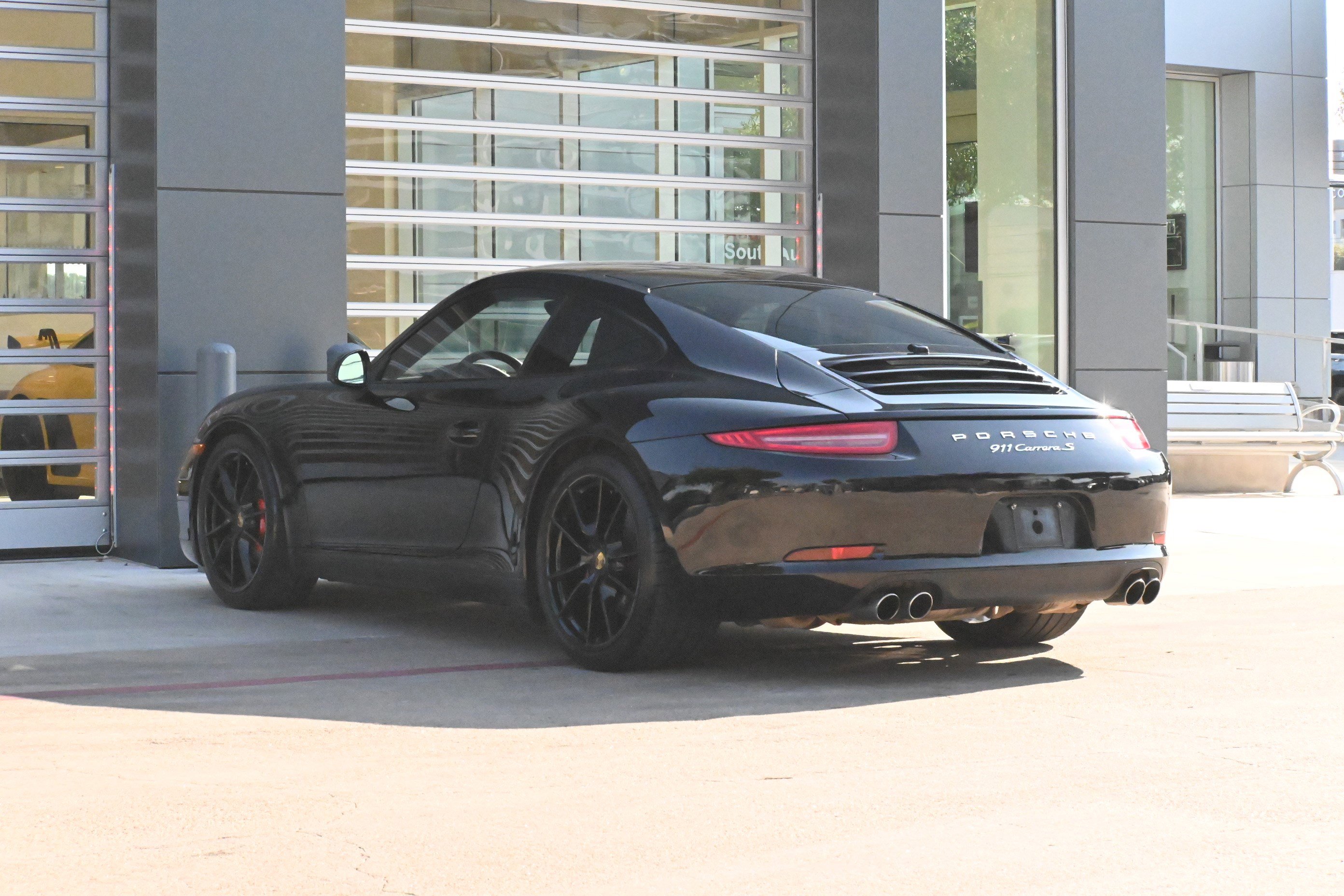 Used 2012 Porsche 911 Carrera S image 7
