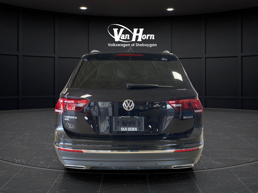 Used 2020 Volkswagen Tiguan SEL AWD/4WD image 6