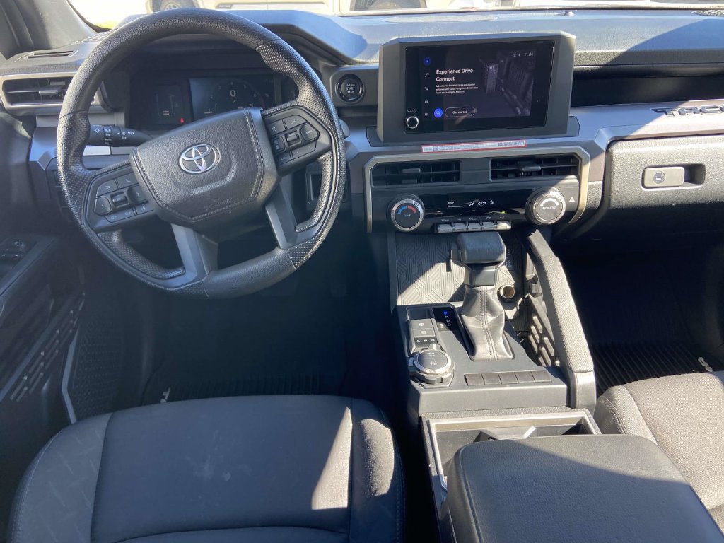 Used 2024 Toyota Tacoma SR5 AWD/4WD image 10