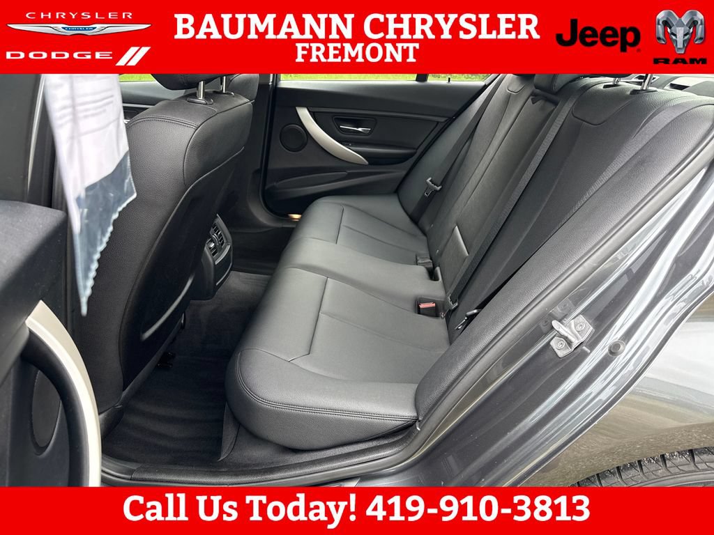 Used 2014 BMW 320i xDrive Sedan AWD/4WD image 23