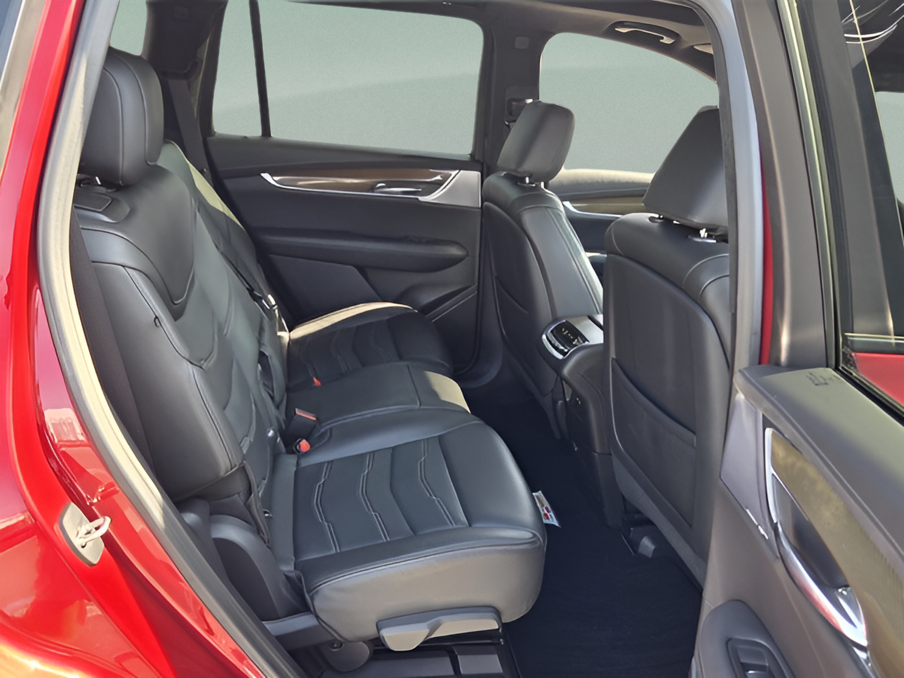Used 2023 Cadillac XT6 Sport w/ Platinum Package AWD/4WD image 14