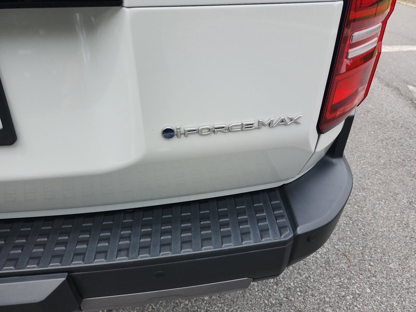 Used 2024 Toyota Land Cruiser w/ Premium Package AWD/4WD image 5