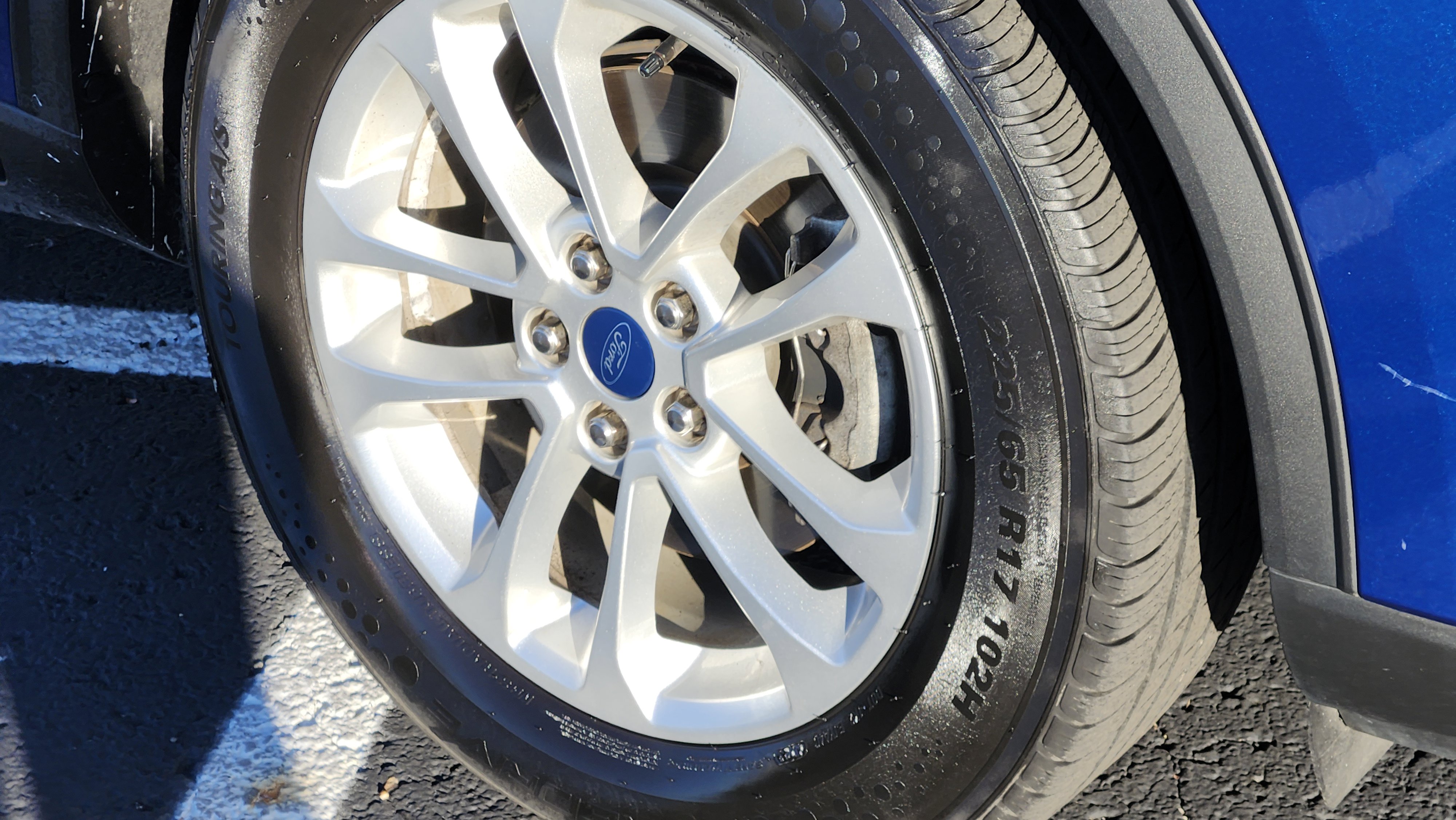 Used 2022 Ford Escape SE image 32