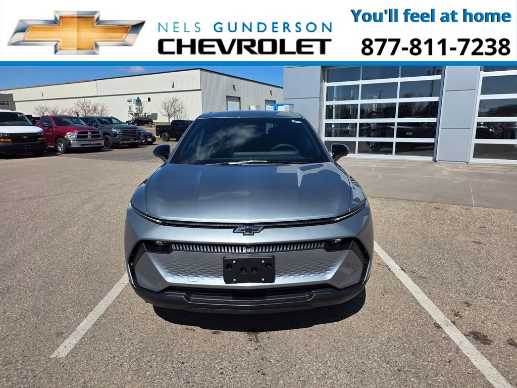 New 2026 Chevrolet Equinox EV LT w/ Comfort Package FWD image 2