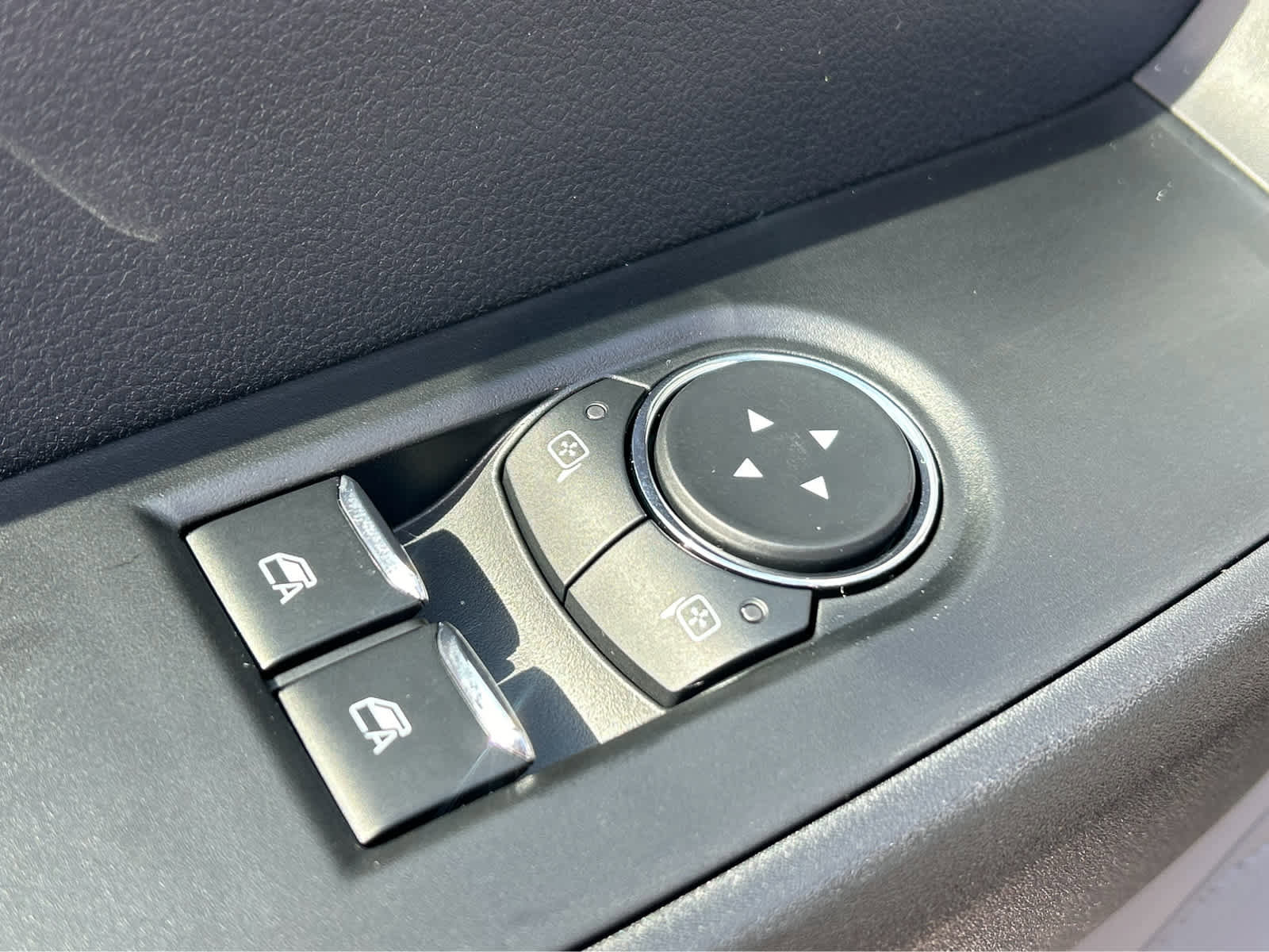 New 2025 Ford F350 XL w/ XL Chrome Package image 9