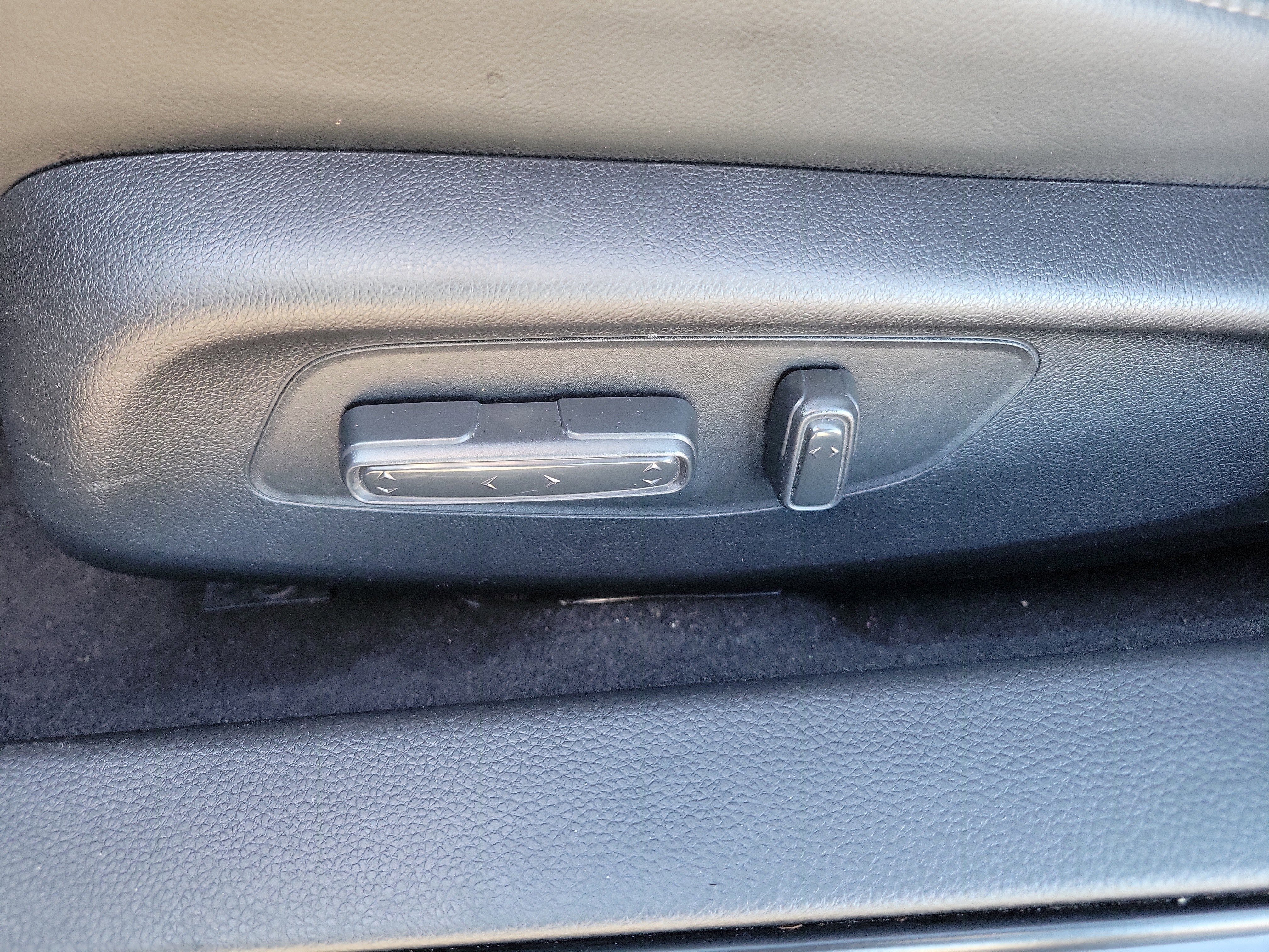 Used 2022 Honda Civic Touring image 22