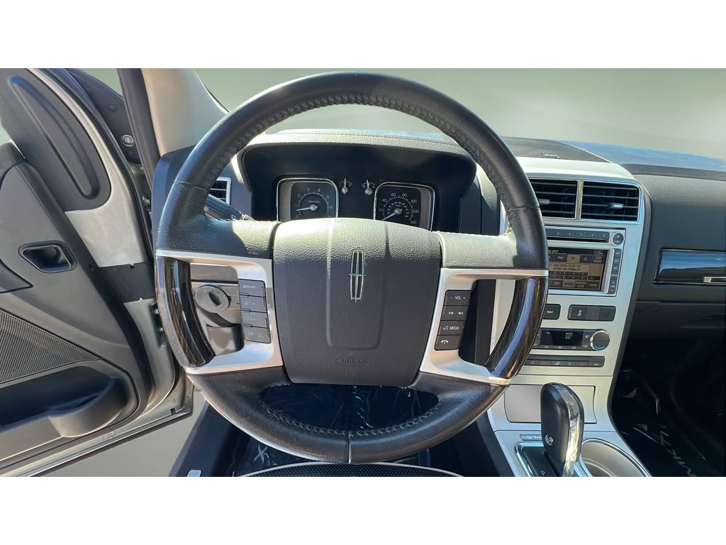 Used 2008 Lincoln MKX AWD image 21
