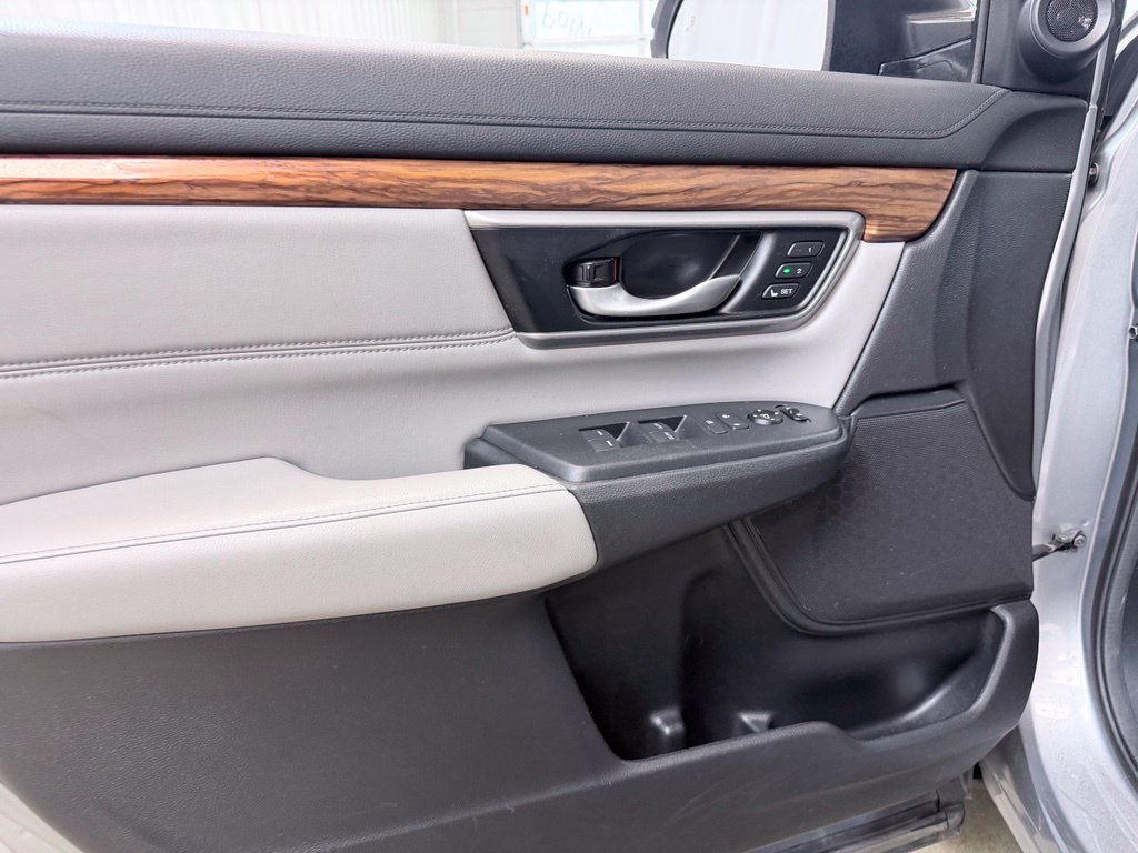 Used 2019 Honda CR-V EX-L image 8