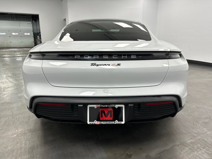 Used 2020 Porsche Taycan 4S image 7
