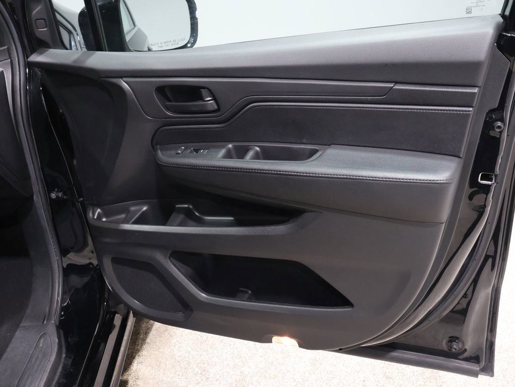 Used 2025 Honda Odyssey Sport-L image 22