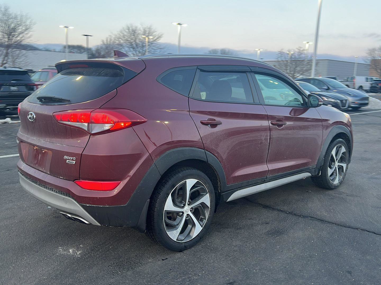 Used 2018 Hyundai Tucson Sport image 5