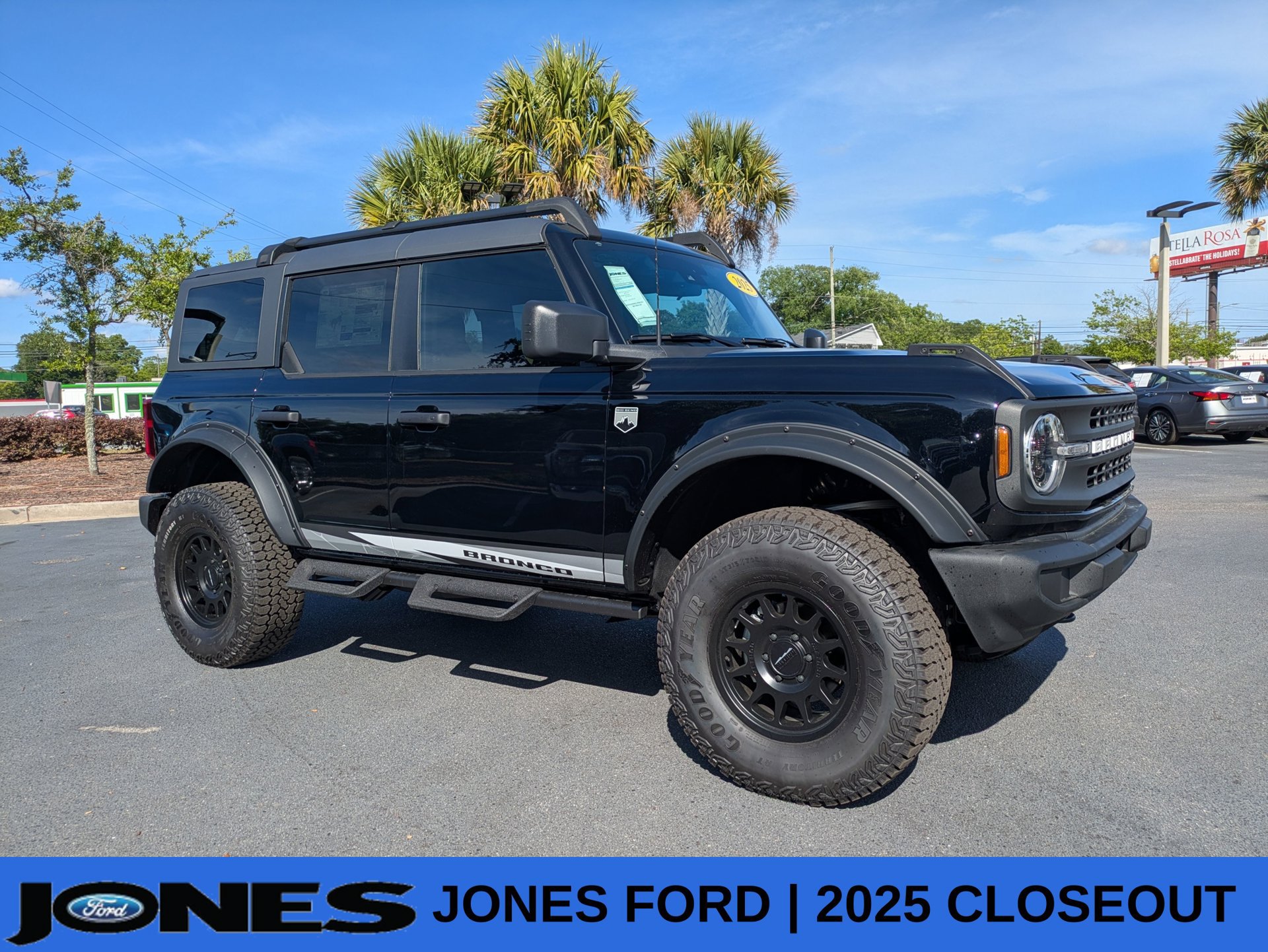 New 2025 Ford Bronco Big Bend AWD/4WD image 3