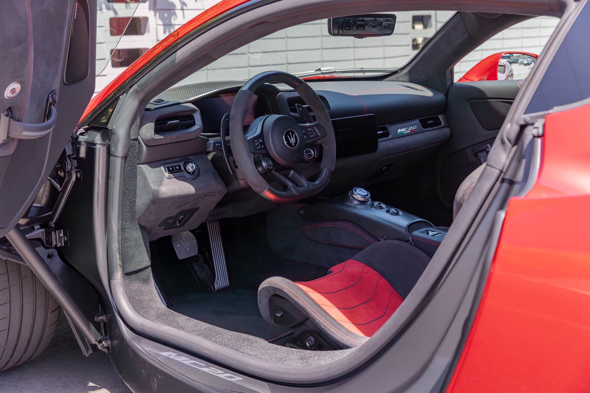 Used 2022 Maserati MC20 Coupe image 26