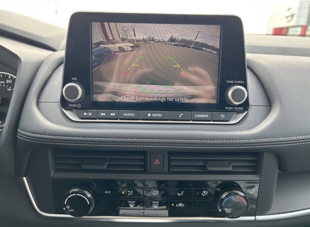 Certified 2025 Nissan Rogue S image 16