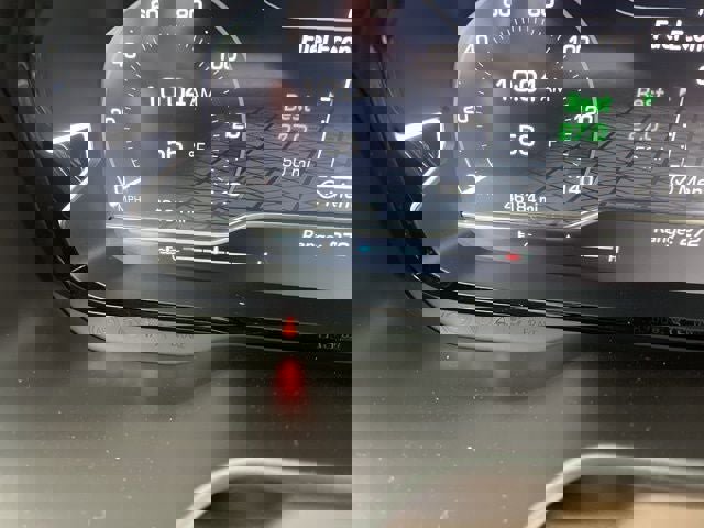 Used 2022 GMC Yukon XL Denali image 28