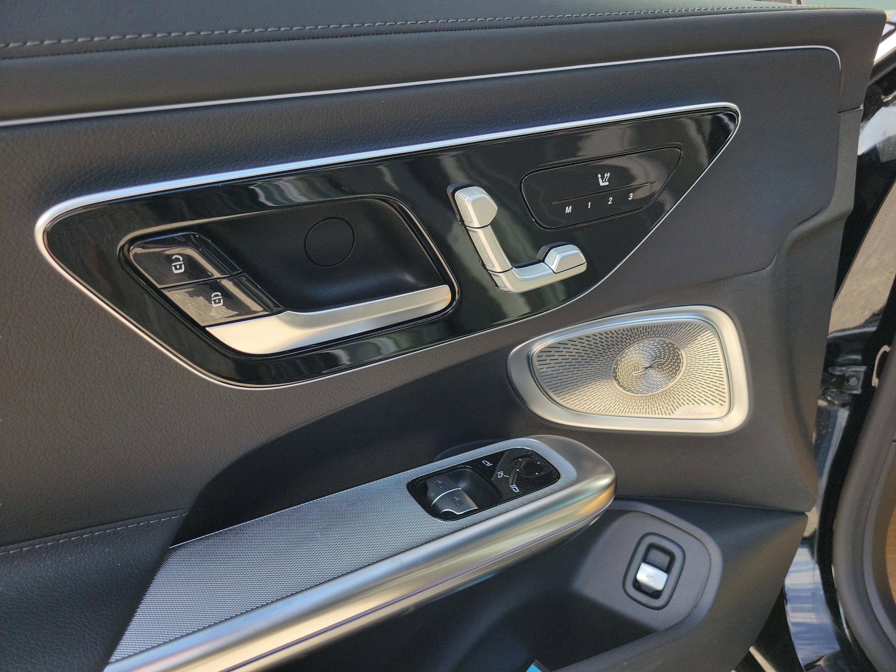 New 2026 Mercedes-Benz CLE 300 4MATIC Coupe image 6