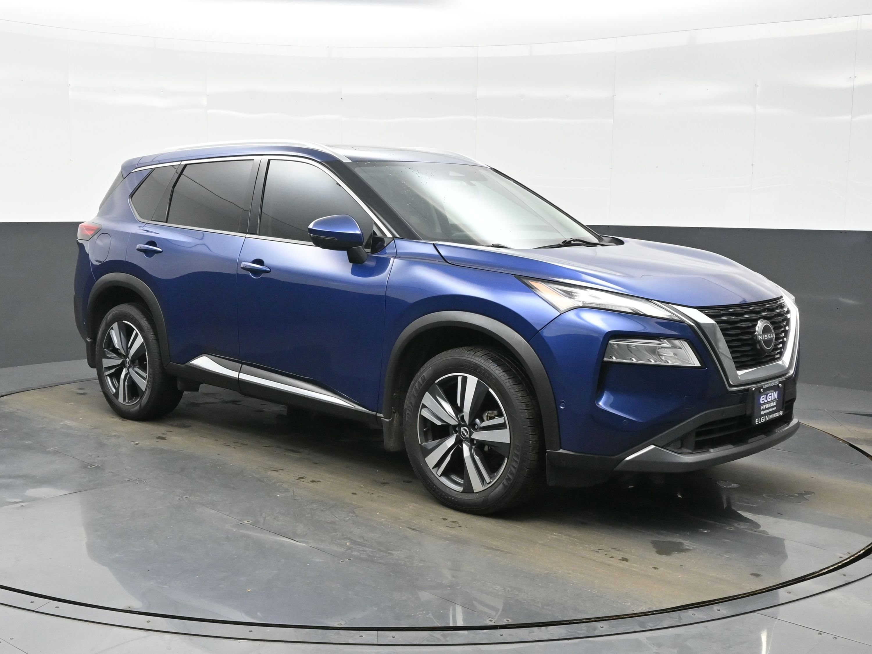 Used 2022 Nissan Rogue SL w/ SL Premium Package image 8