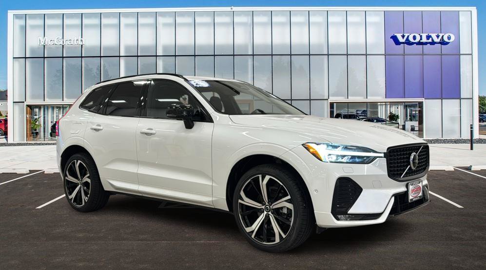 Used 2024 Volvo XC60 B5 Ultimate w/ Climate Package AWD/4WD image 1