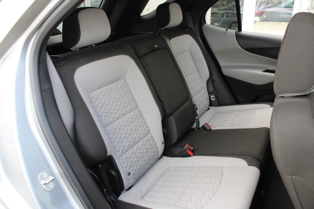 Used 2024 Chevrolet Equinox LS w/ LS Convenience Package FWD image 23