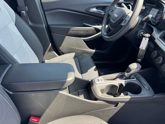 New 2026 Chevrolet Trax LS FWD image 7