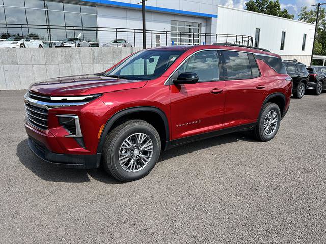 New 2027 Chevrolet Traverse LT w/ Driver Confidence Package