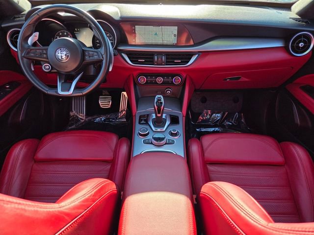 Used 2021 Alfa Romeo Stelvio Ti Sport AWD/4WD image 17