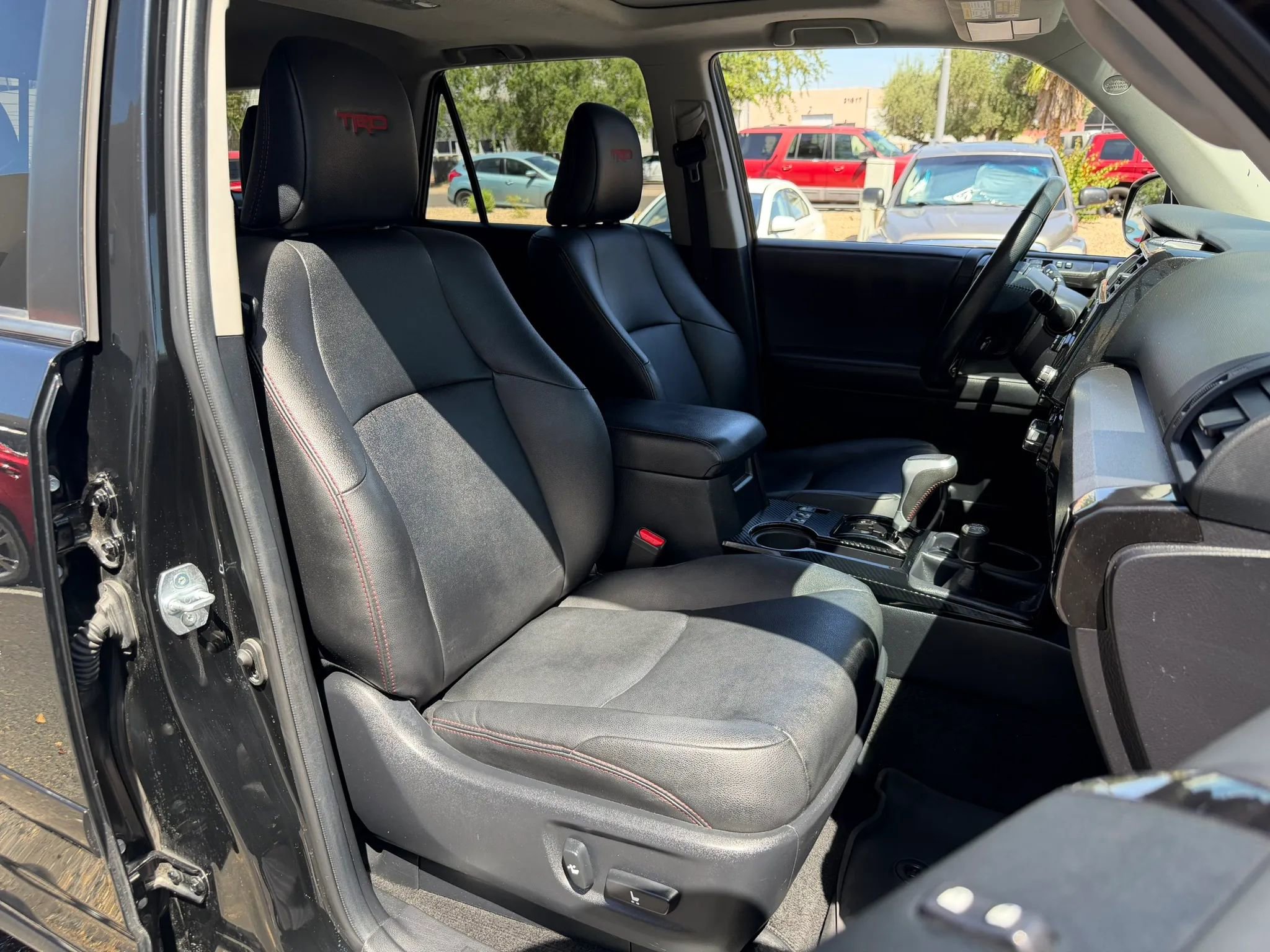 Used 2020 Toyota 4Runner TRD Off-Road Premium w/ Moonroof Package AWD/4WD image 14