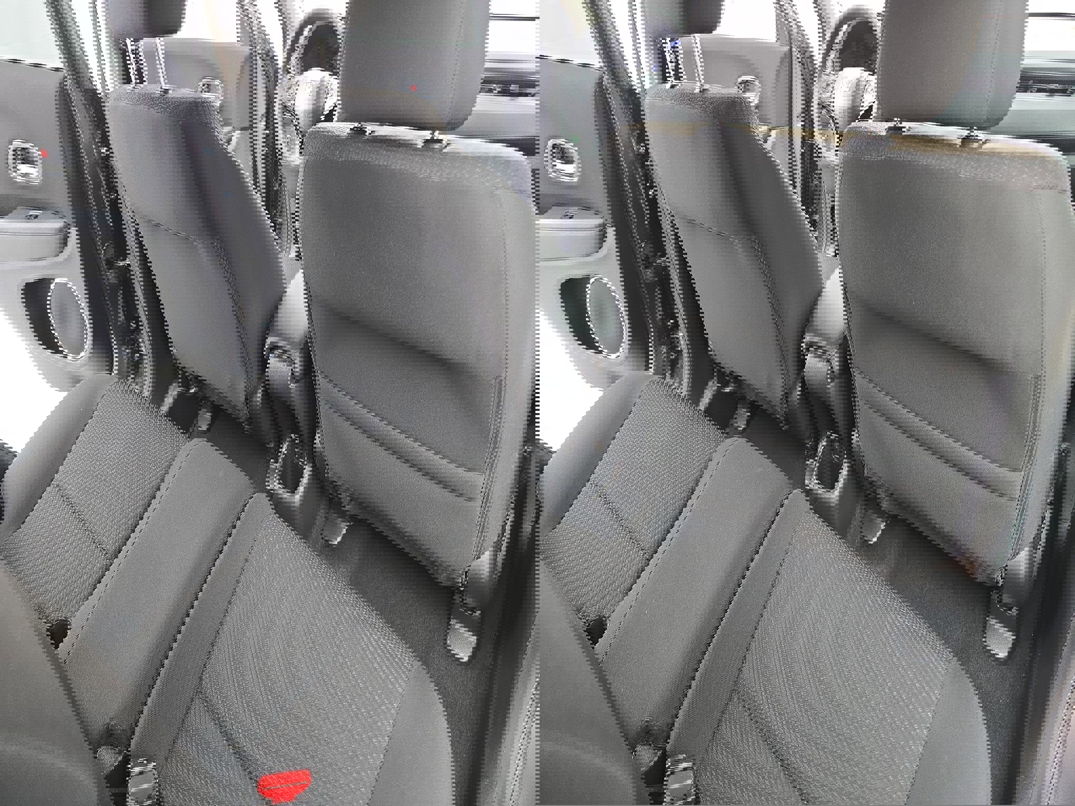 Used 2017 Honda HR-V EX image 11